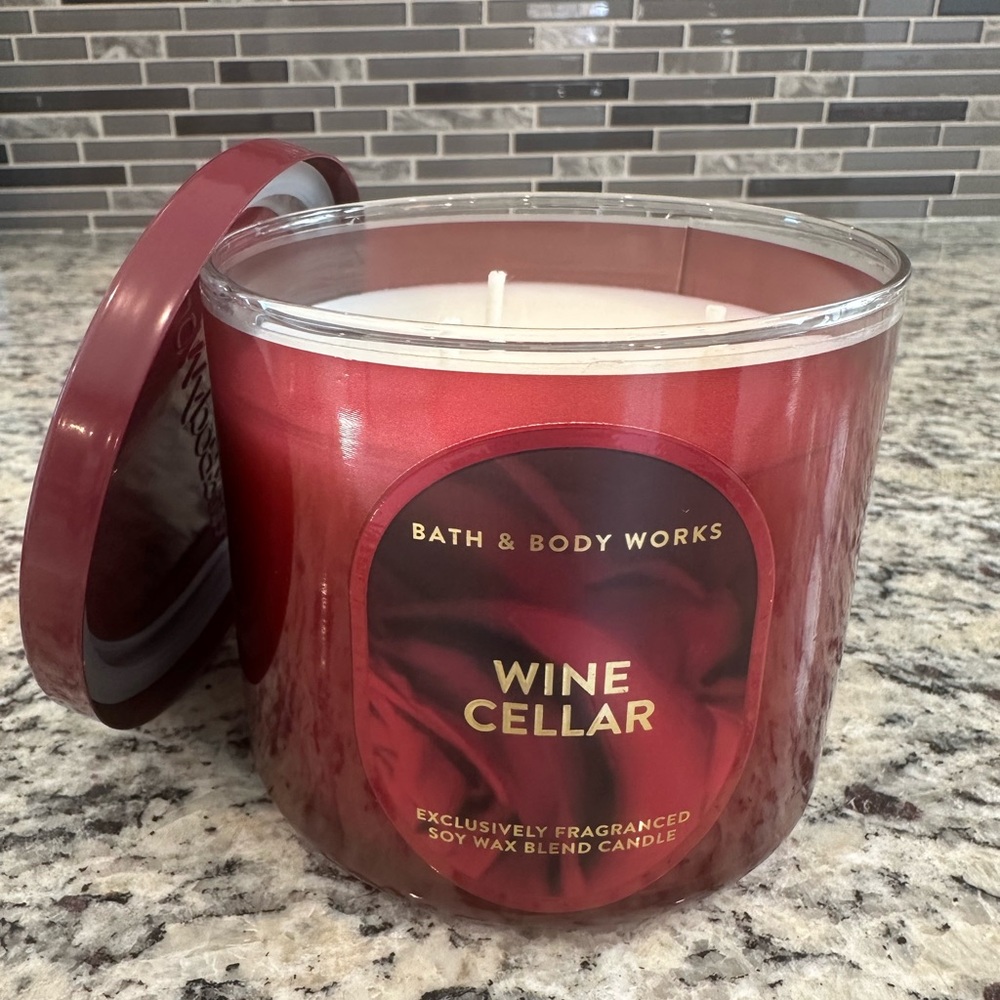 Bath & Body Works: 14.5 Oz 3-Wick Candle: Wine Cellar